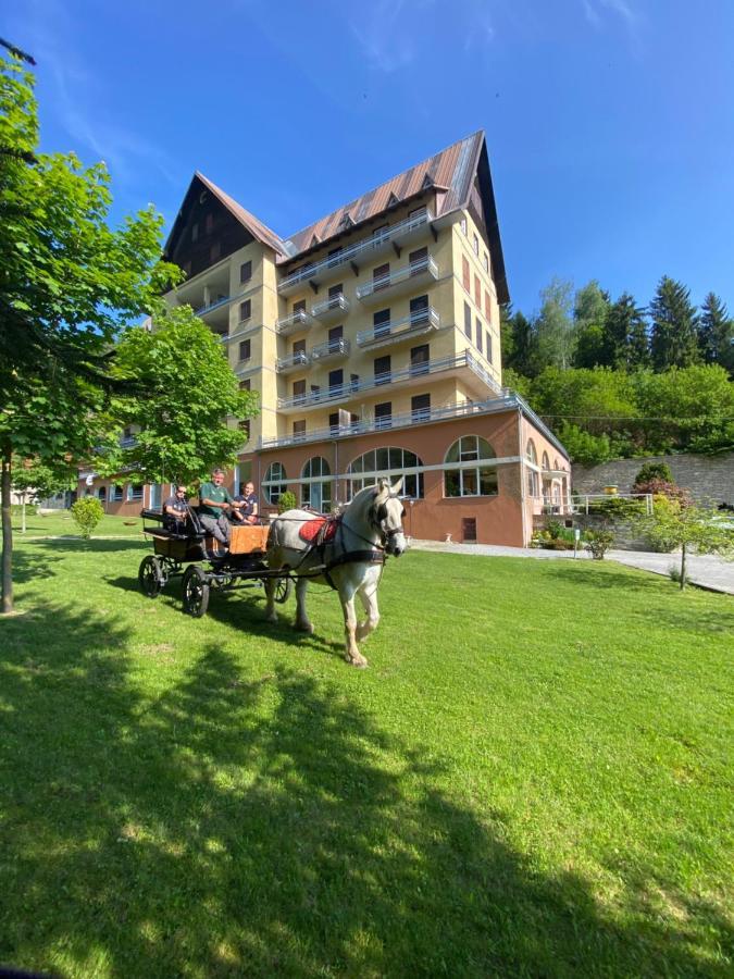 Hotel Le Fonti Лурисия Екстериор снимка